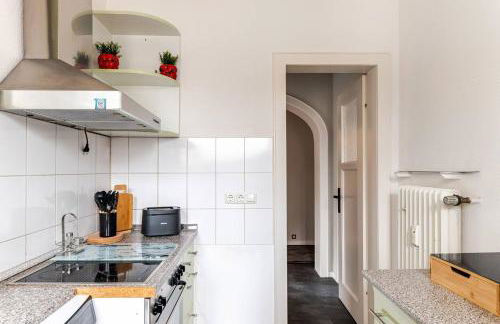 Maybach Apartments - Modern & Spacious, near Düsseldorf Messe, free Private Parking - Foto 44