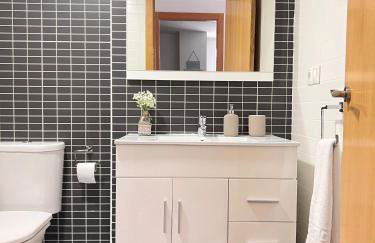 Majestic Flats - Photo 10