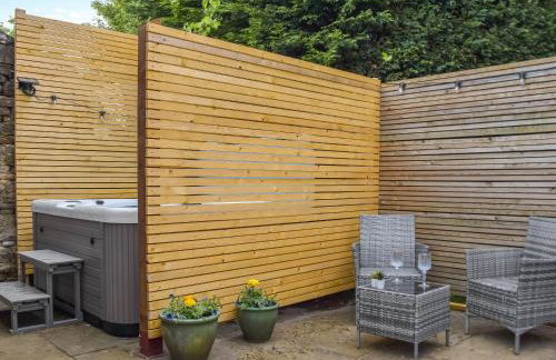 Ye Olde Mottram Chip Shop - Foto 15