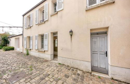 Duplex Cosy I Parking Gratuit I RER 3min I Paris 15min - Foto 6