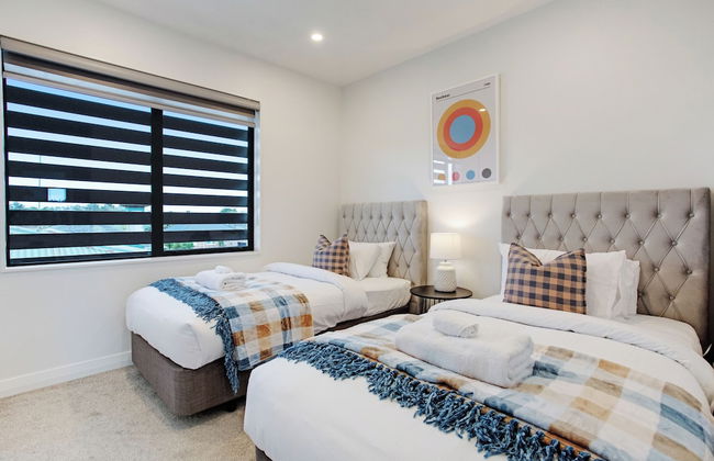 Central Oasis Townhouse with Parking - Photo 12