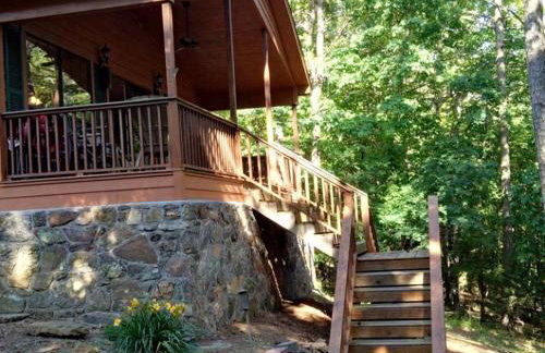 Lovely Waterfront Cabin Ideal for Weekend Getaway on Greers Ferry Lake, Arkansas - Foto 6