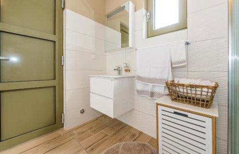 4 Bedroom Pet Friendly Home In Drnis - Foto 31