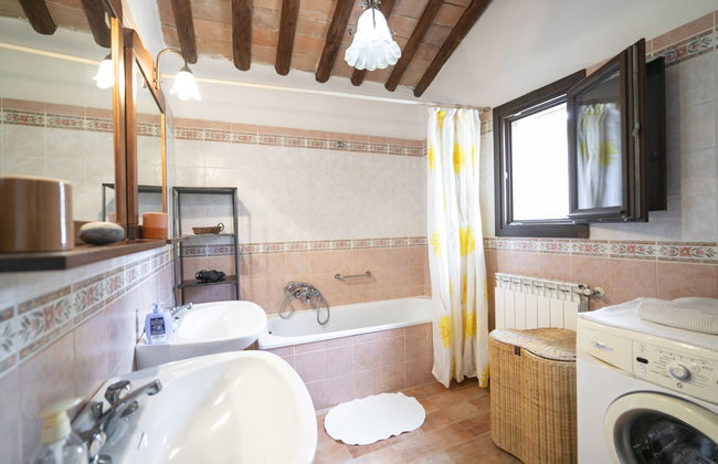 5 bedroom House in San Gimignano with private pool and garden - Photo 48