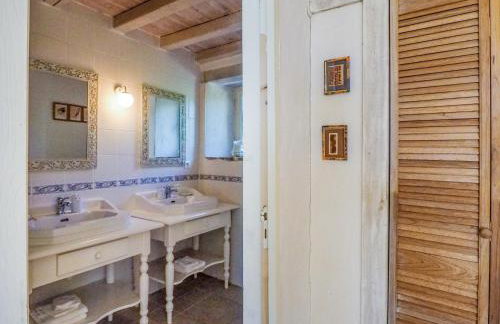 Holiday Home in Saint-laurent-de-la-salle With Pool - Foto 134