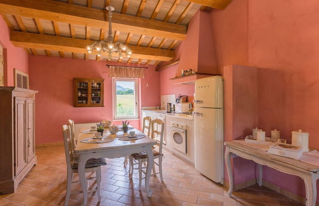 Belvilla by OYO Villa Cucco - Foto 19