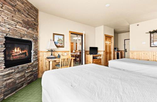 Amazing Superior Lake View Condo and Heated Pools - Foto 51