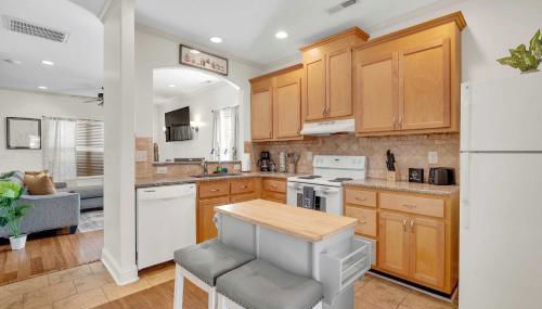 Cozy 2B Townhouse - King Bed - Foto 4