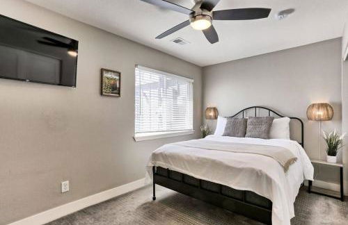 Quiet and Comfy Oasis - Firepit and Yard in Denver - Foto 9