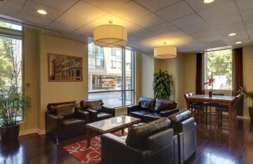 Global Luxury Suites at Kendall West - Foto 7