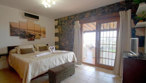 Villa Los Volcanes - Photo 2