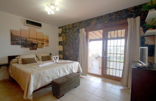 Villa Los Volcanes - Photo 2