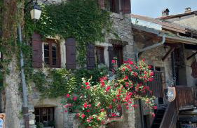 Escapade au coeur d'Yvoire - Foto 1