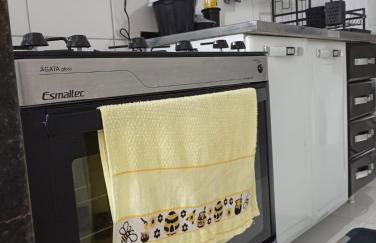 Apartamento Completo para até 6 - 3 Quartos - Garagem Coberta - Conforto de Verdade - Check-in Automático - Foto 48