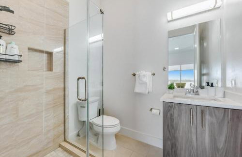 Contemporary 2BR I Gym I Parking I Workspace - Foto 10