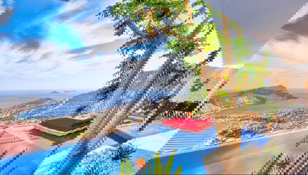 Lux Villa With Inf Pool Jacuzzi - All Rooms w AC - Foto 1, Habitación