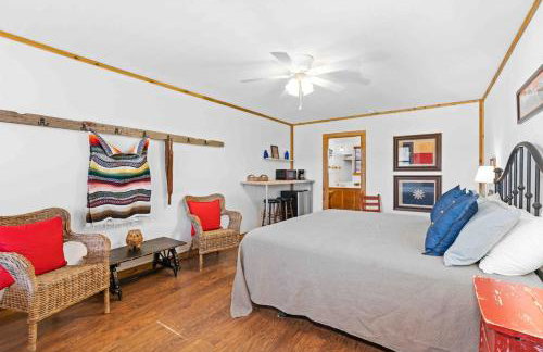 DH RIVER LODGE! Gather your herd here! - Foto 66