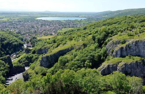 The Cottage - Photo 23