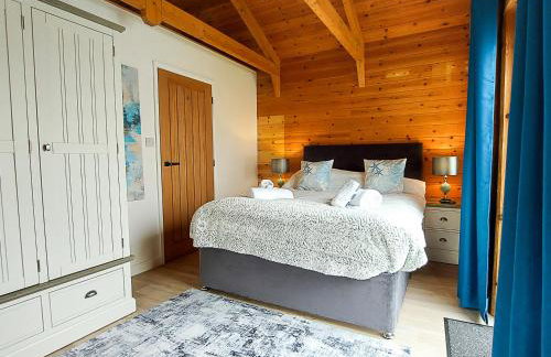 Meadow View Apartments are 2 and 3 bedroomed with private parking - Foto 28