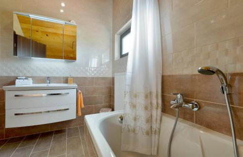 Pet Friendly Home In Grkavescak - Foto 43