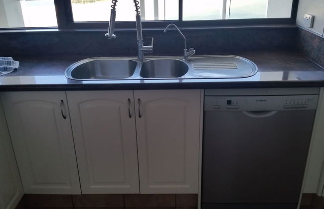 Beaconlea Tower Apartments - Photo 21