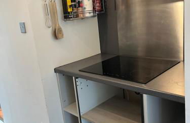 Tiny house with pull down bed - Foto 9