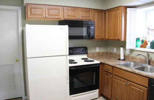 Wheelhouse Condo Lake View! 3BR 3BA - Foto 6