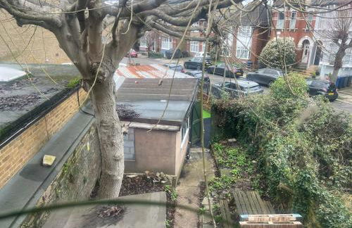 Quiet apartment 1 or 2 bedrooms Local Bus Train Tube - Foto 15