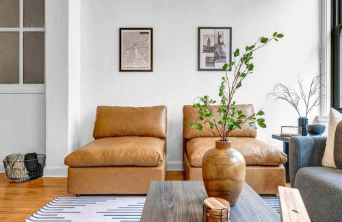 Lofts on E 4th, WALK TO CAVS, Sleeps 6 - Foto 6