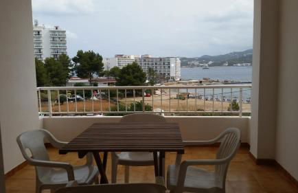 Apartamentos Vista al Puerto - Foto 19