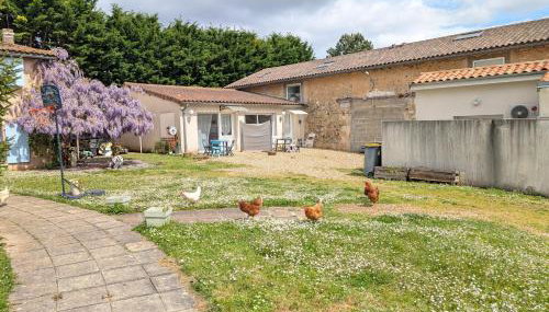 Bel Appartement T2 Climatisé avec piscine Poitiers-Futuroscope-CREPS de Poitiers - Foto 4, Garden view
