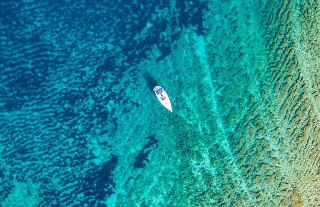 Excursão à lagoa Azul e ilha de Solta - Foto 1