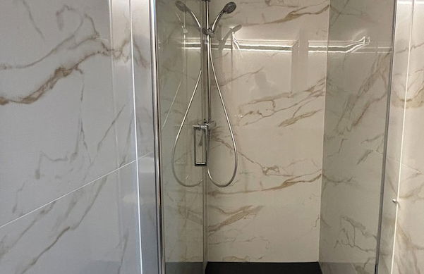 La Ferme de Rochesson Piscine & Jacuzzi - Foto 29