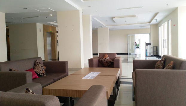 Coin salon dans le hall