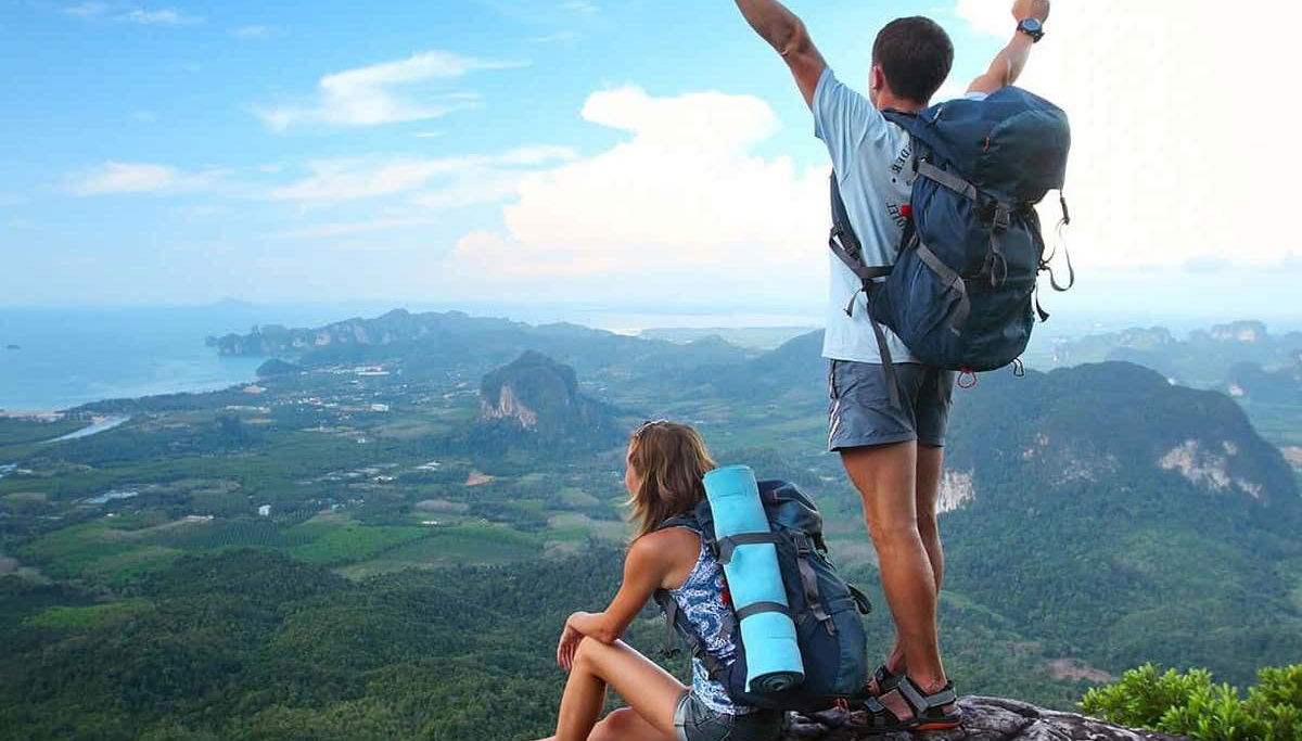 Celebrando a chegada ao topo