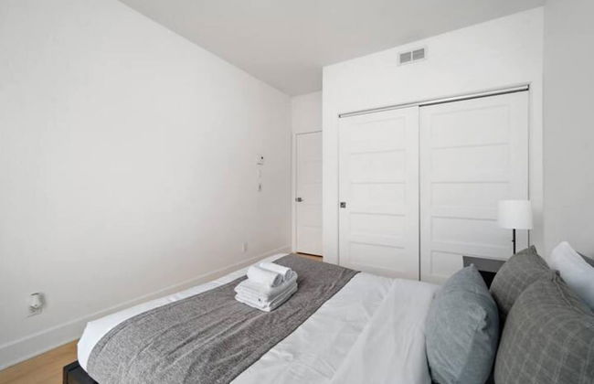 3 Bedroom Penthouse Great for Family Vacation - Photo 29