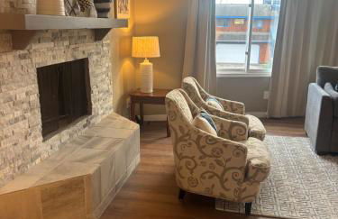 Upscale Anchorage Getaway, Cozy & Newly Remodeled - Foto 2