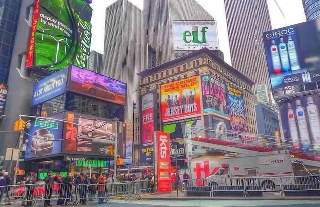 Perfectly Located near Restaurants, Shops, & Sites - Foto 20