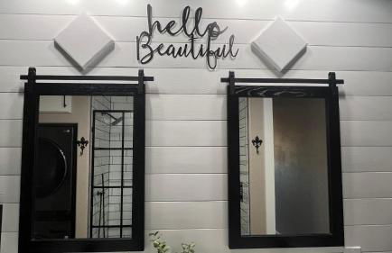 The Shophouse at Transplant Acres - Foto 17