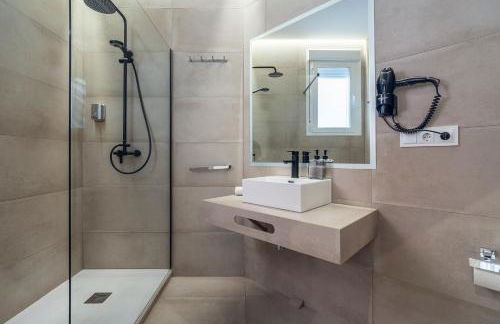 CMDreams Gold- Apartamentos turísticos con ruinas romanas en el centro de Mérida - Photo 35