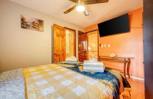 Stunning! Pocono Escape! HotTub Sauna Pool Ski Pet-Friendly Firepit Game Room Fireplace BBQ Lakes Tennis Fishing - Foto 36