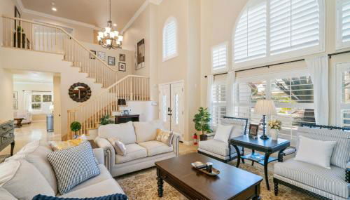 @ Marbella Lane - Captivating Home in Rowland Hts - Foto 2