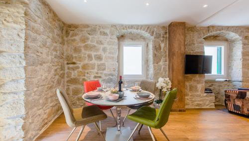 Apartment Petra in 400 year old stone house - Photo 5