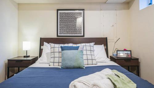 1BR Queen Suite w secure Parking and FiberOptics - Foto 1