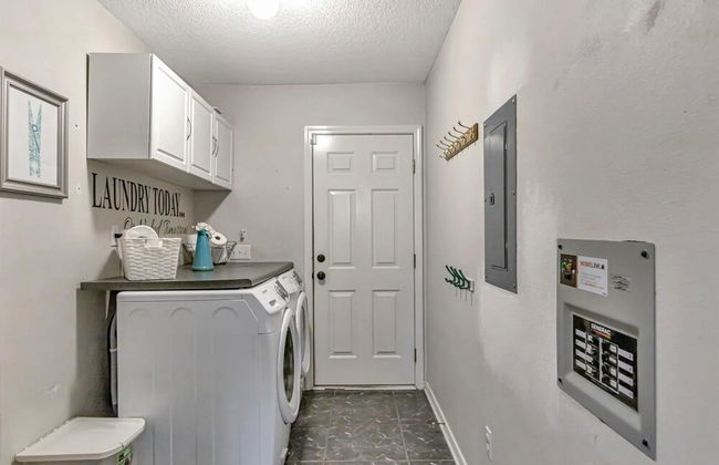 Bayou Breeze 4 Bedroom Home by RedAwning - Photo 30