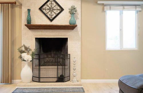 Chic Retreat Ping Pong, Bonfires and Patio Leisure - Foto 42