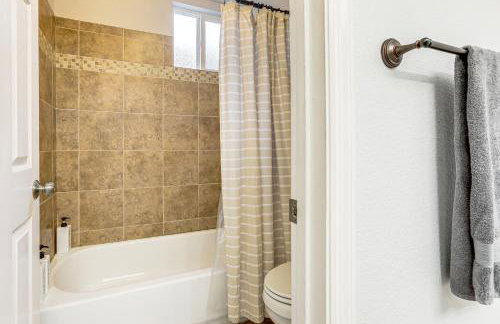 Family Home Near Folsom Lake in El Dorado Hills! - Foto 18