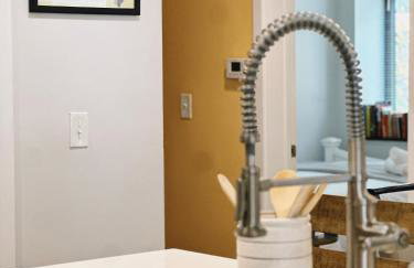 Extra-Large Downtown 5B2B Apt with Private Kitchen, Near Brown, Walk to Convention Center & PPAC - Foto 35