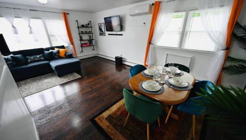 Bright & cozy * 2nd Floor Apartment*. Close to NYC - Foto 4