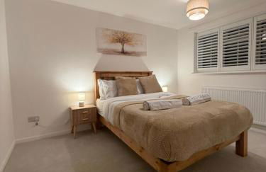 Luxury House, Great Location in Redditch - Contractors - Families - Groups - Relocators - Sleeps 9 - Foto 38